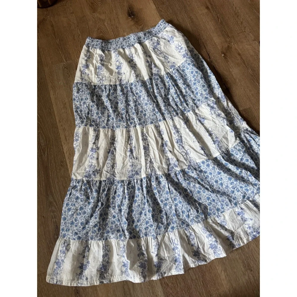 Blue White Floral Tiered Maxi Skirt Size‎ L/XL